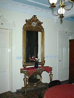 Ξενοδοχείο μετροπολίς