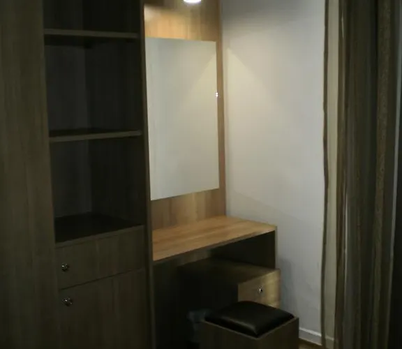 大都会酒店 塞雷